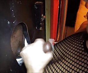 Cumshot deas as a coileach ag poll ghlóir