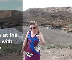 A lá ag an óstán le fíor amaitéarach milf housewife agus